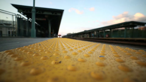 Train Of Many Colors approaching 161 St-Yankee Stadium : r/nycrail